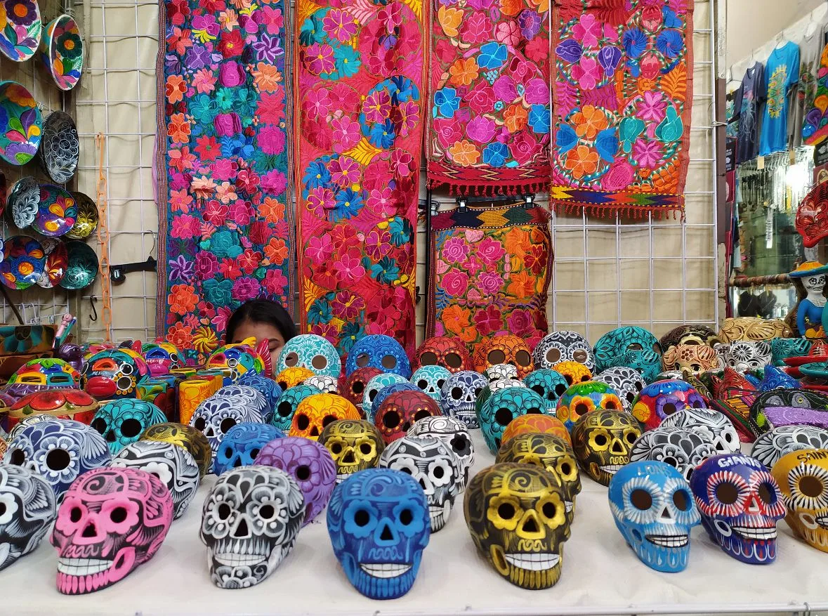 Coyoacán Handicrafts Market – Embroidered Textiles